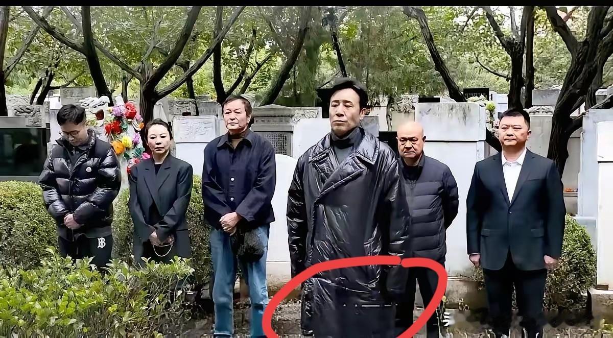 戏拍完大家都忙着庆功，有个演员却悄悄干了件没人想到的事，你猜是谁？是于和伟。
