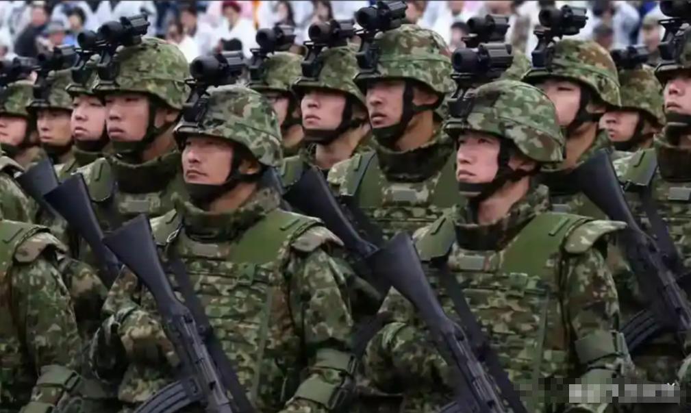 都说让日本开第一枪，可你想过没？人家要是一上来就甩几百枚导弹过来，这第一枪的代价