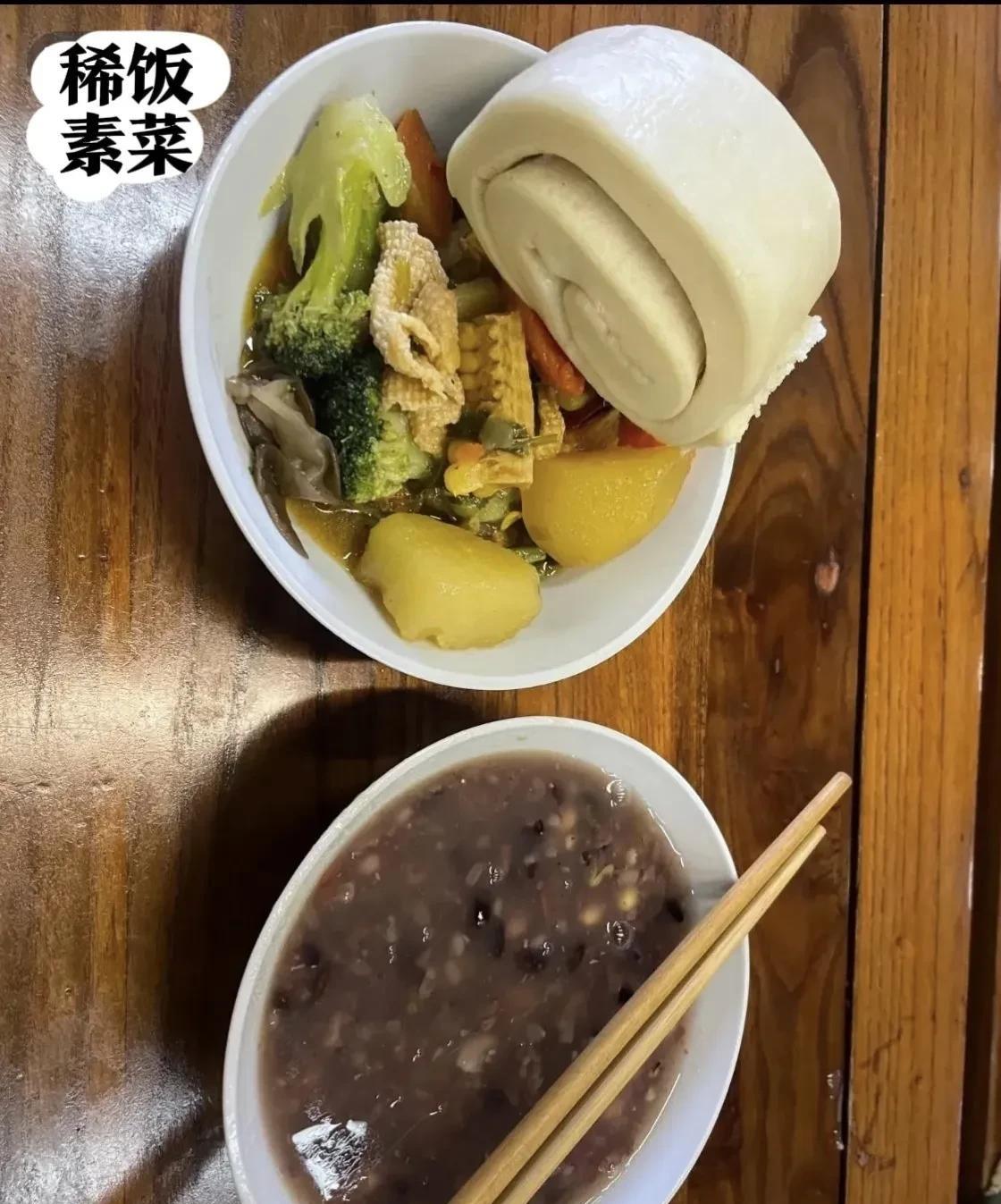 少林寺方丈——释永信，每天都吃什么？估计很多人都感到好奇，没想到释永信