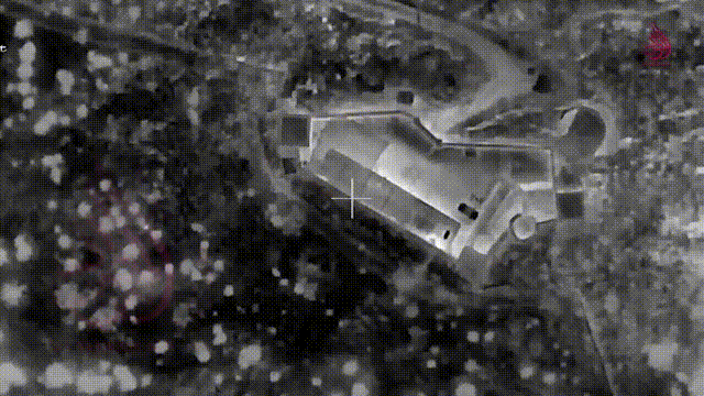 当地时间10月12日深夜，阿富汗塔利班边防部队为了报复巴基斯坦空军JF-17枭龙