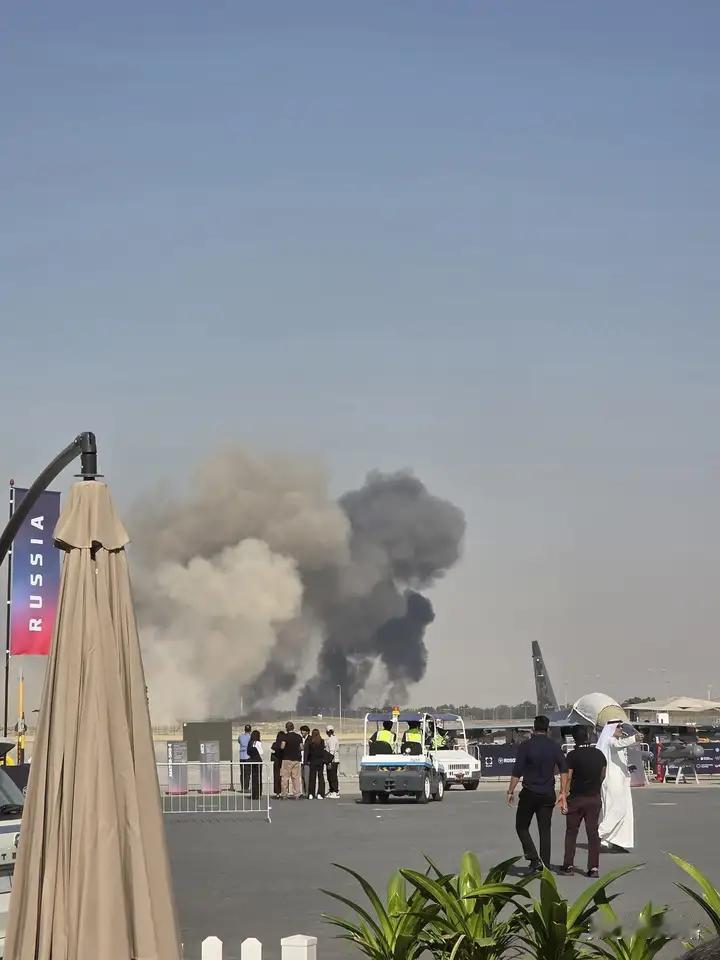 印度真的是流年不利啊！今年5月份跟巴基斯坦空军大战，印度一下子损失了4架法国产