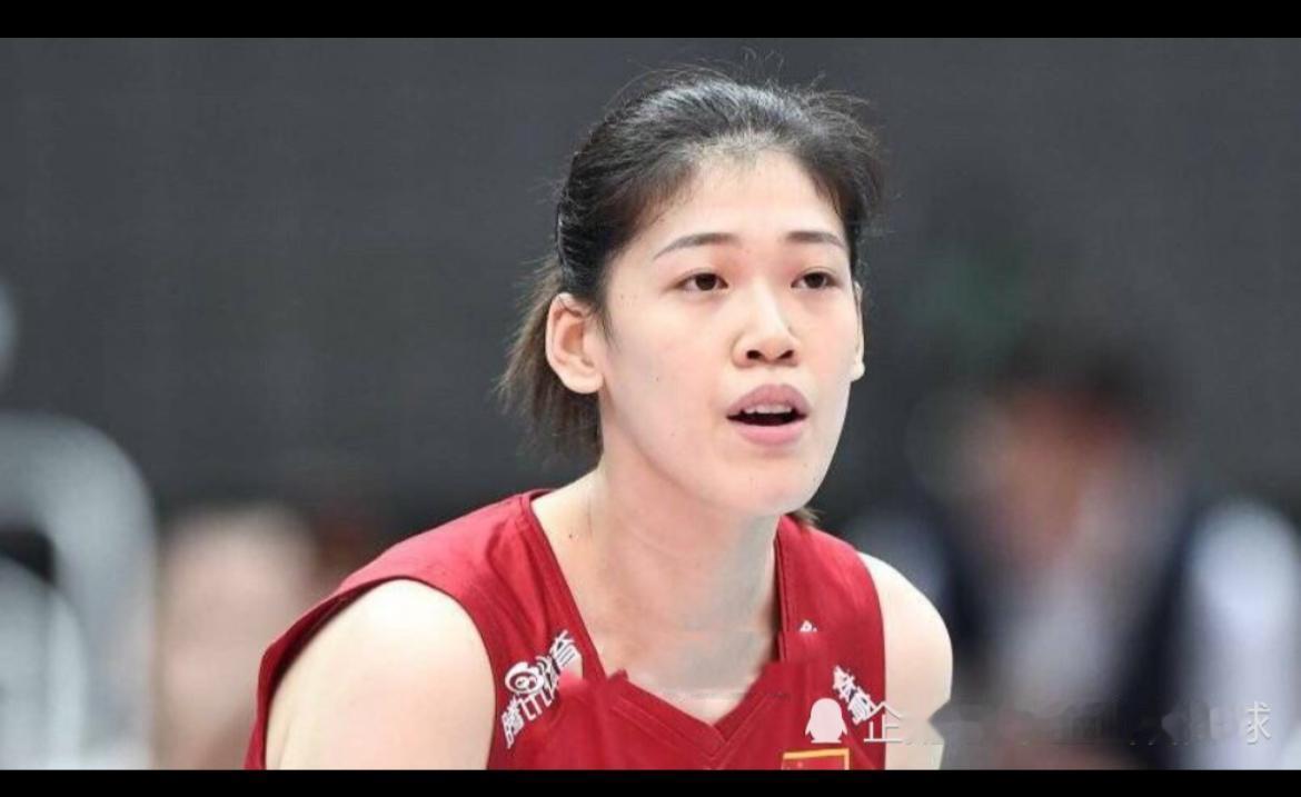 天津女排李盈莹伤势较重，被米兰退回，谁该负责。其他的相关人员都不说了，其实，最应