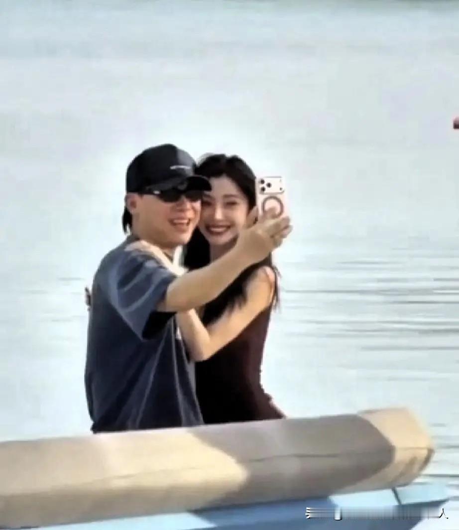 胡彦斌这波恋爱瓜，真是让人直呼“老牛吃嫩草”！83年的他今年都42了，易梦玲才2