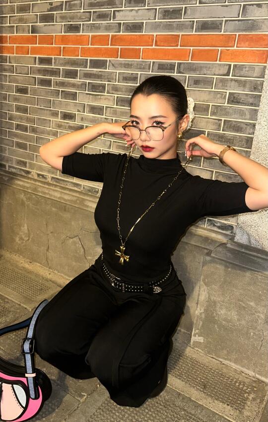有没有招总裁的啊  本人攻读总裁专业