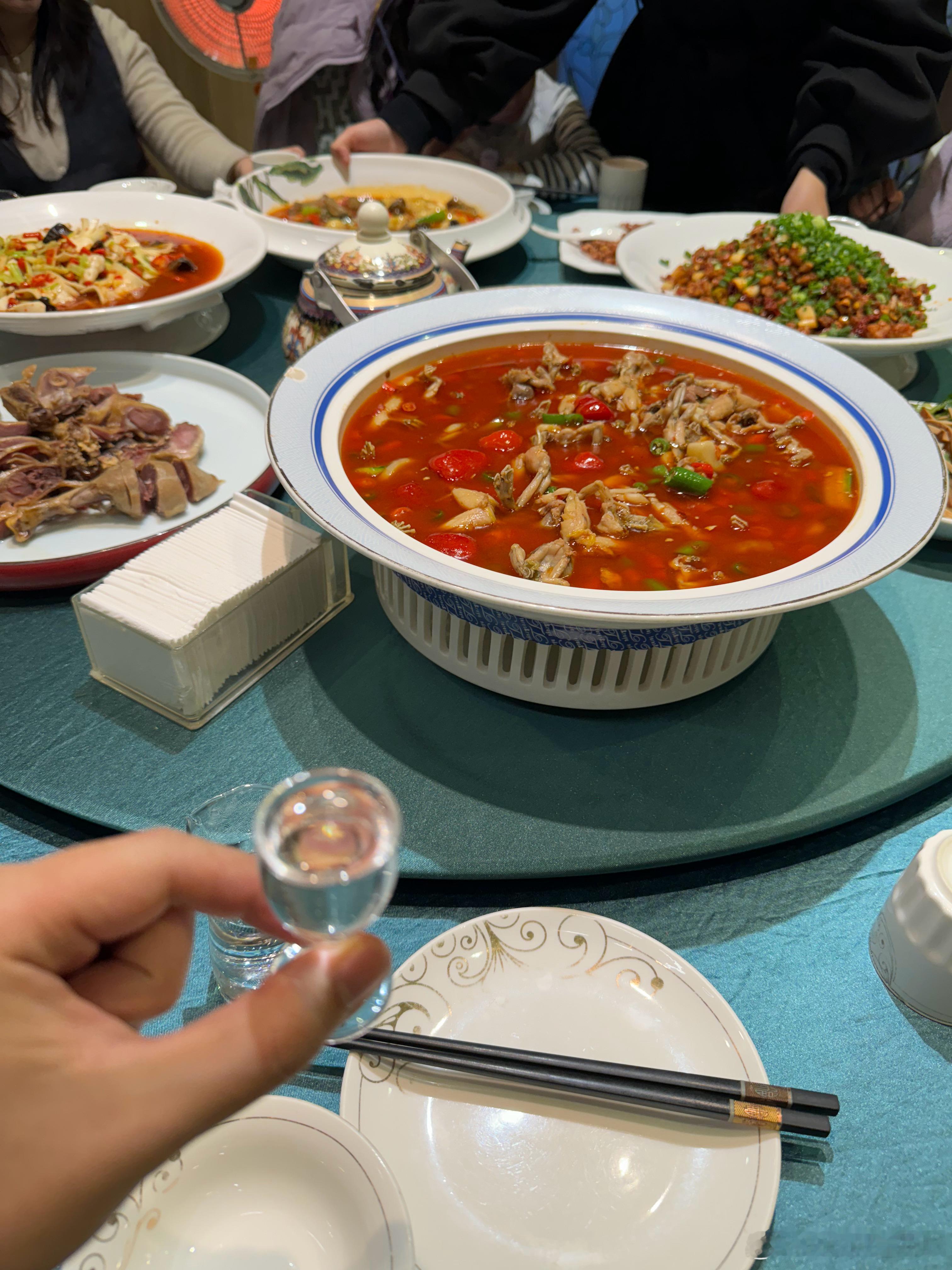 绝了周日给我整鸿门宴