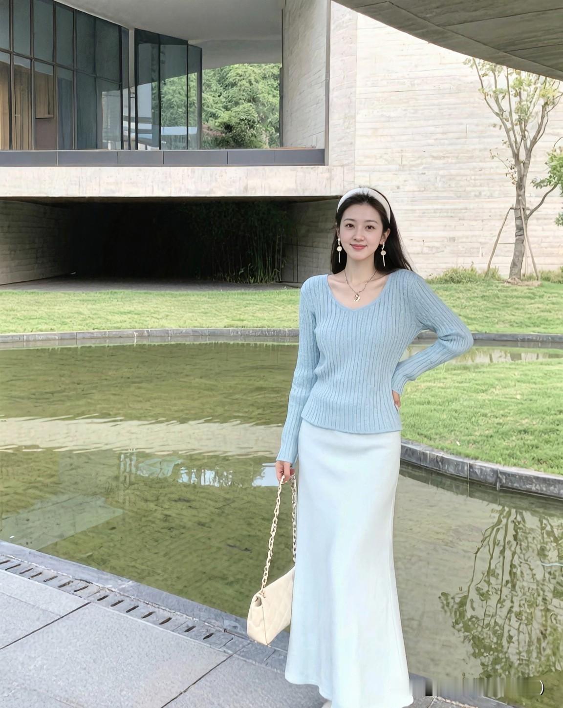 有人觉得，出轨是换种新鲜感，可细想，这不过是玩腻了爱自己的人，去玩别人玩