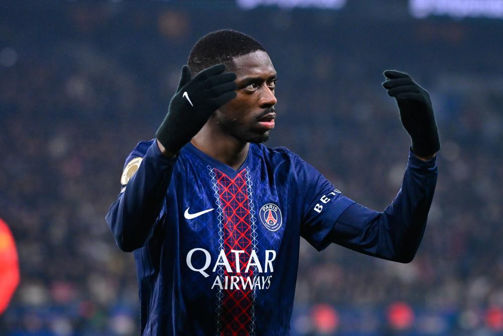 1亿欧元身价，顶薪续约谈判陷入僵局，经纪人转头就和曼城碰了面。这消息一出，巴黎球