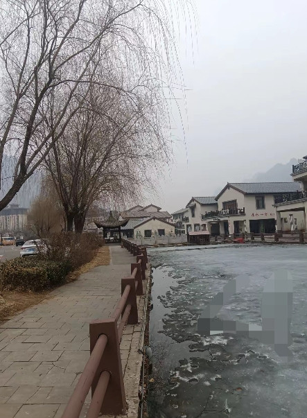 六旬老太的掏心话：在“认钱”年代，咱得学会少生气我是个六十岁的老太太啦，活了