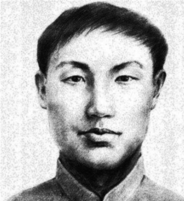 黄开湘是红四团团长，和杨成武搭档，带着队伍在长征路上拼出了飞夺泸定桥和强攻腊子口