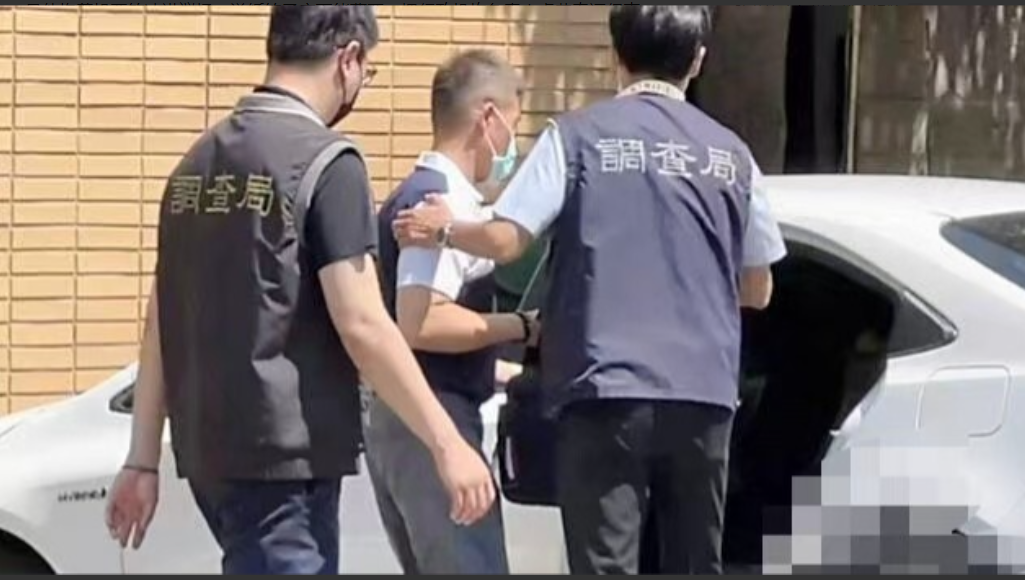 今天岛内突发！又有两名国民党大佬被带走今天是5月2日，五一假期第二天，正当我们沉