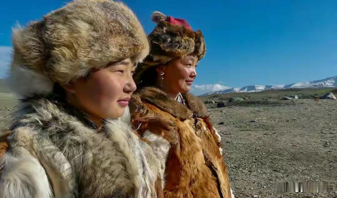 英国法律规定，随身携带超过7厘米的刀具上街就是犯罪，警察可以直接抓人。可在南安普