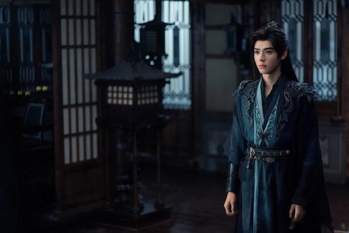 谁没被龚俊的苏暮雨帅到失语，从暗河掌门到无剑城少城主，身份反转自带爽感，隐忍多年