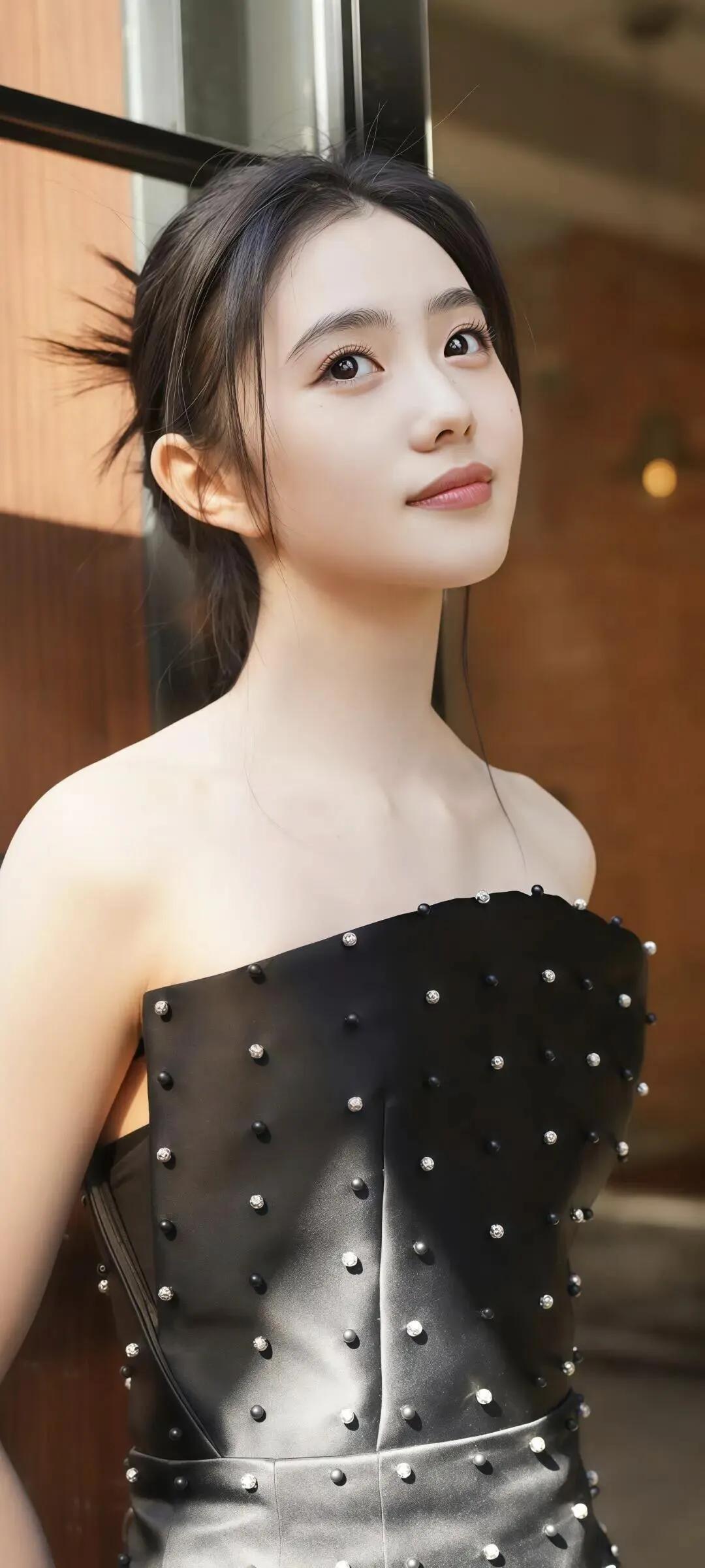 ||刘浩存，甜美值爆表的美丽女神。