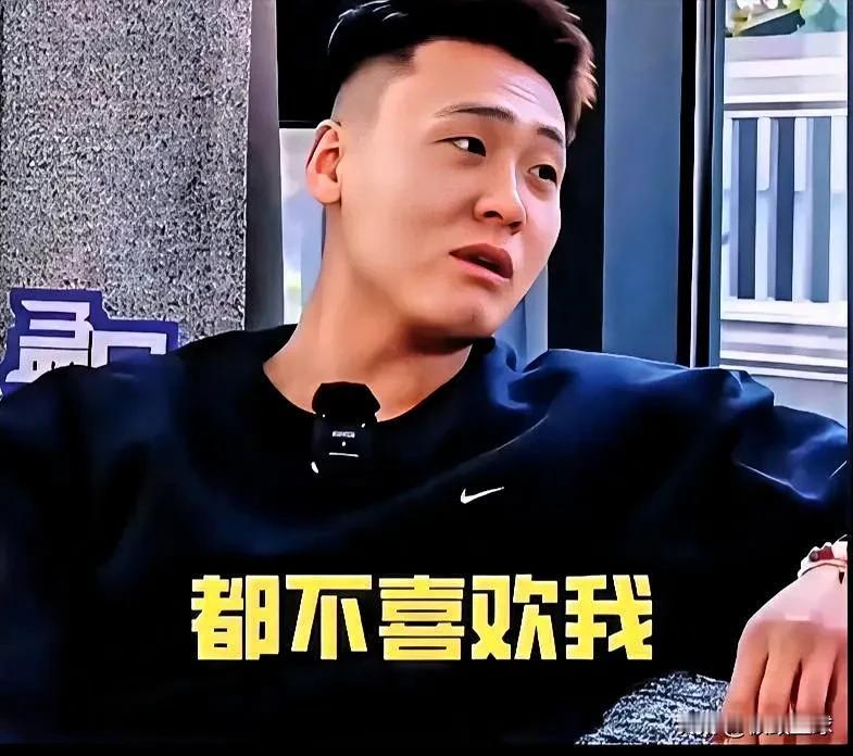 赵睿一路走来真不容易啊！赵睿近日接受采访谈到自己的经历时表示：“一开始其实很