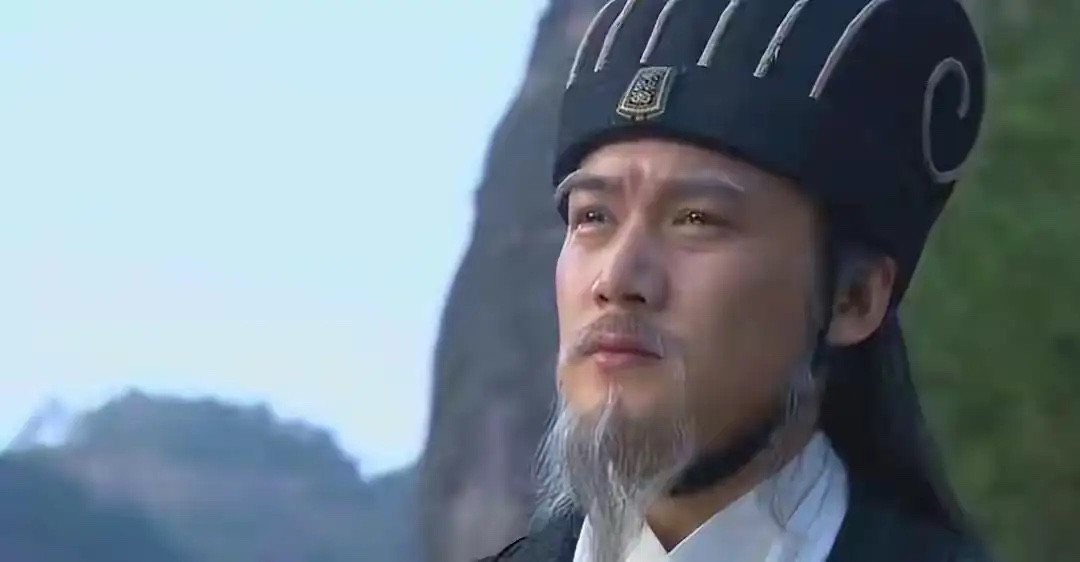 诸葛亮在历史丞相中能排第几呢？先讲个笑话吧！历代皇帝建了个群，讨论下辈子还想让谁当丞相的问题。秦始皇