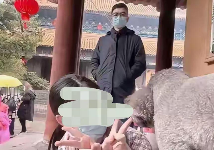 伪造结婚证搞出婚外胚胎，5天拘留出来，还想申请香港优才计划一走了之？我问了香港