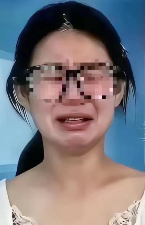 她耍无赖的时候人家跟她讲道理，人家不惯着了，她又要讲道理，天底下哪有这么便宜的事