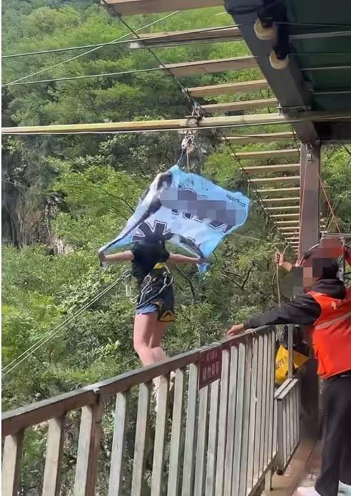 四川网红秋千出事了！开业才1个多月，直接把年轻女孩的命收走了😭真的不敢看