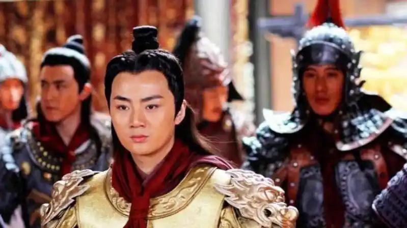 李世民去李建成府上赴宴时，喝了毒酒吐血数升，却没有毒发身亡。李建成被杀后，被抓的