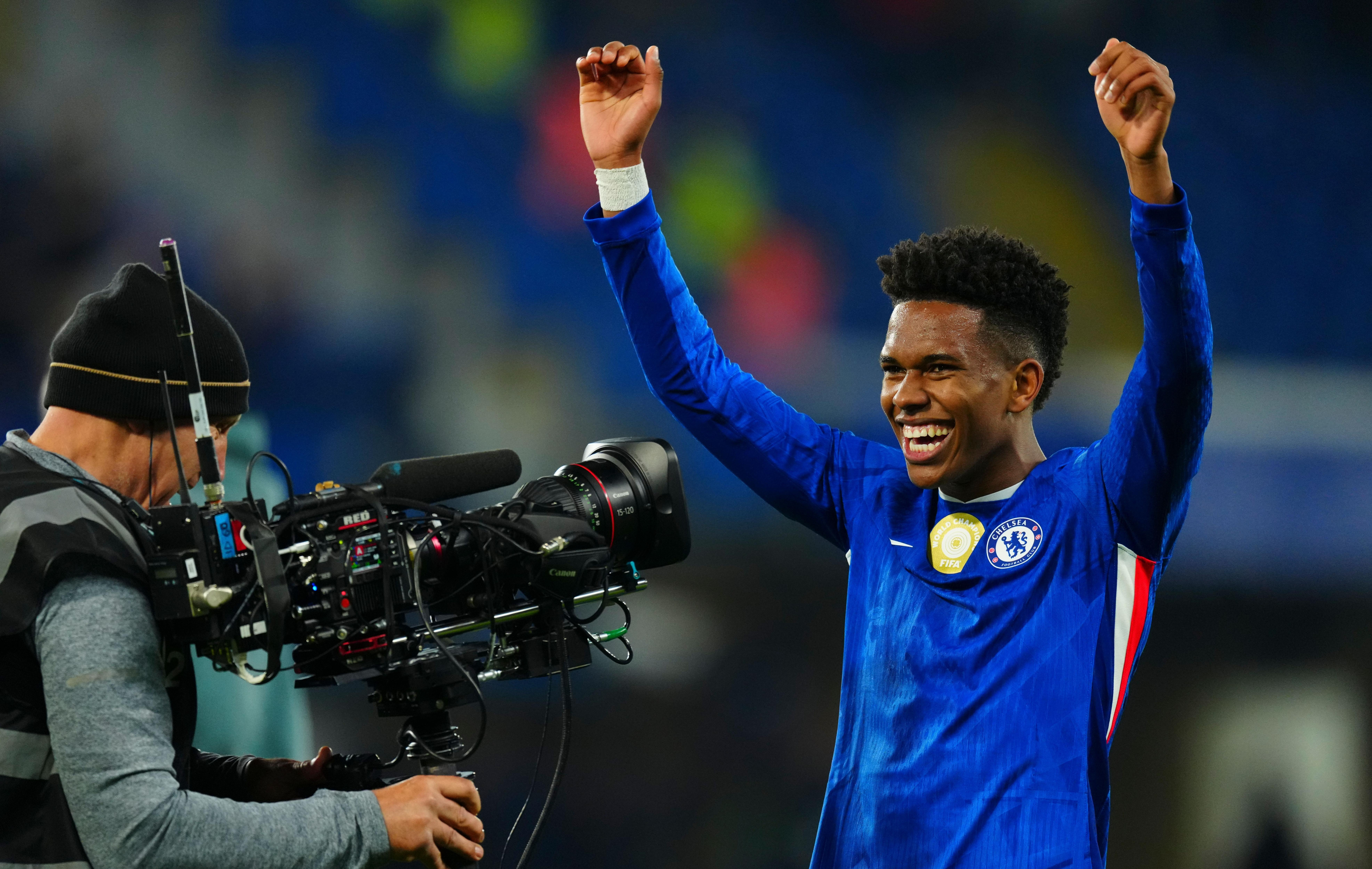 马雷斯卡: 埃斯特旺极具天赋, 我很幸运能成为他的教练