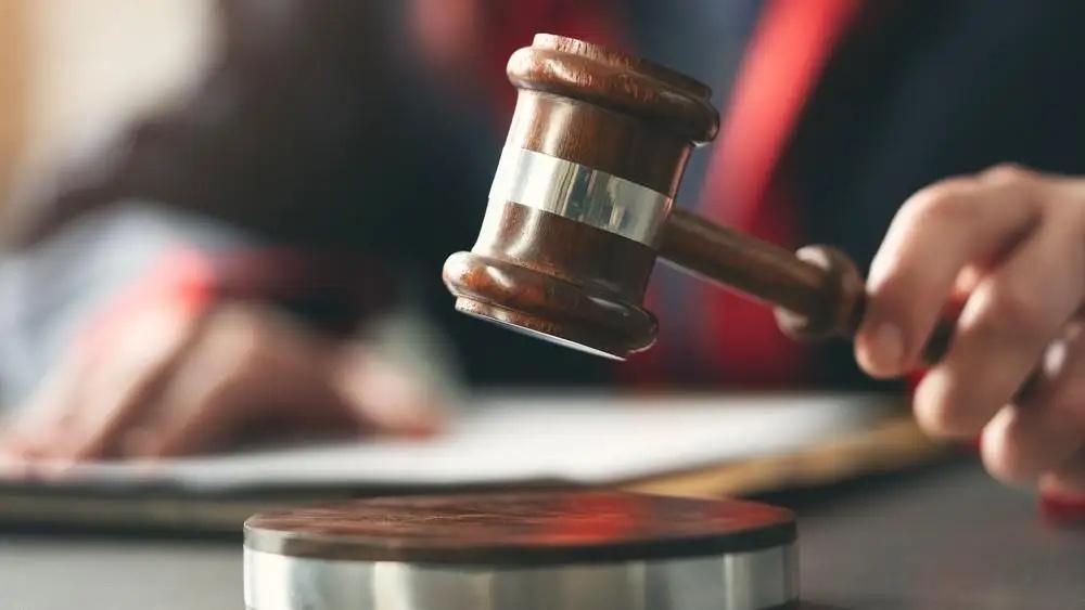 四川成都，一夫妇通过中介看上一套挂牌价145万的房子，但他们心理价位是125万，