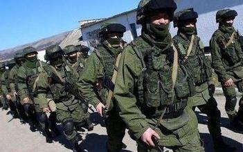 俄军致命软肋彻底曝光！乌军被俘士兵实锤爆料：前线俄军早已无军用加密通讯可用，