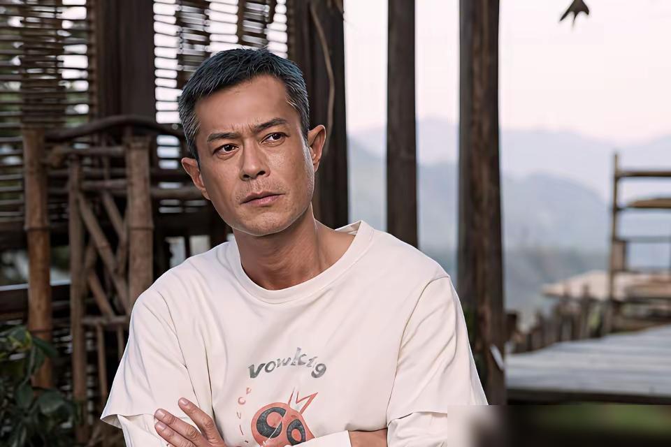 全中国没有一个导演，敢碰《寻秦记》。不是剧本不行。2021年电影版票房大卖，已经