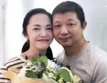 姚晨又与曹郁离婚了，2011年1月与凌潇肃离婚，2011年3月与曹郁恋情曝光，1