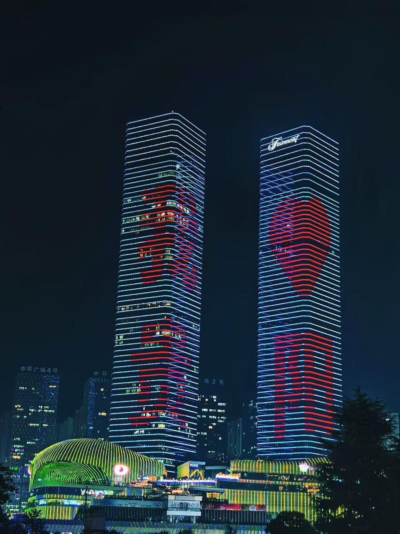 贵阳五一游，石头城+白宫游玩攻略！来贵阳别只逛市区！一天把奇幻石头城+夜景白宫