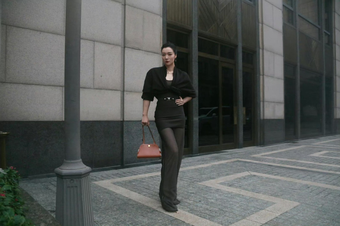 娱乐齐溪近态齐溪身材比例腿长一米八​​​