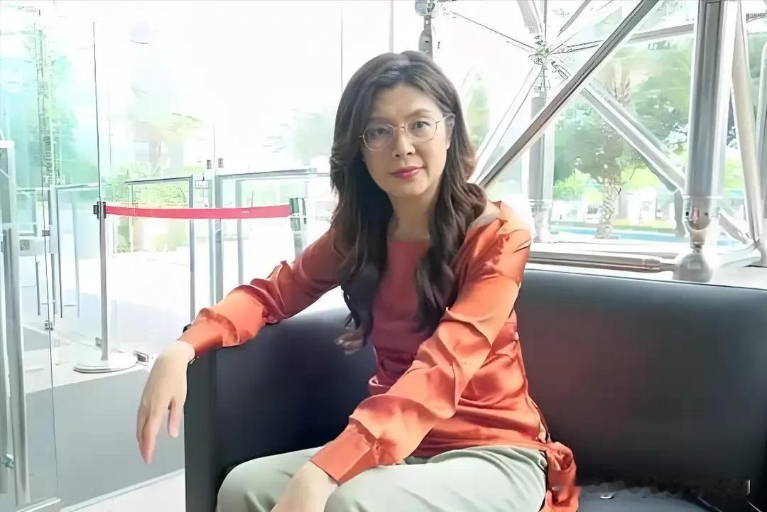 又变了？国民党没说征召李四川，只怨郑丽文嘴太快。今天郑丽文在节目上直言，国民