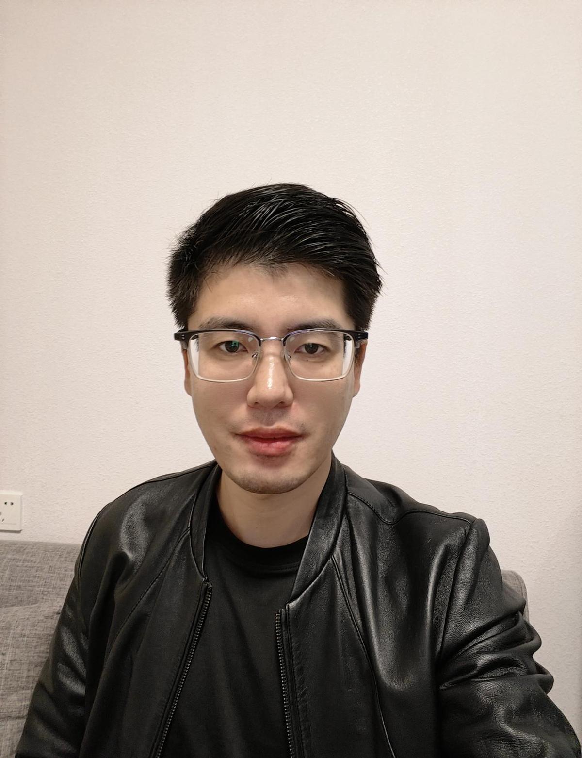 当天卖了一万五，自己都愣了。去年双十一狂飙六万，结果一堆人退单，账上看着热闹，