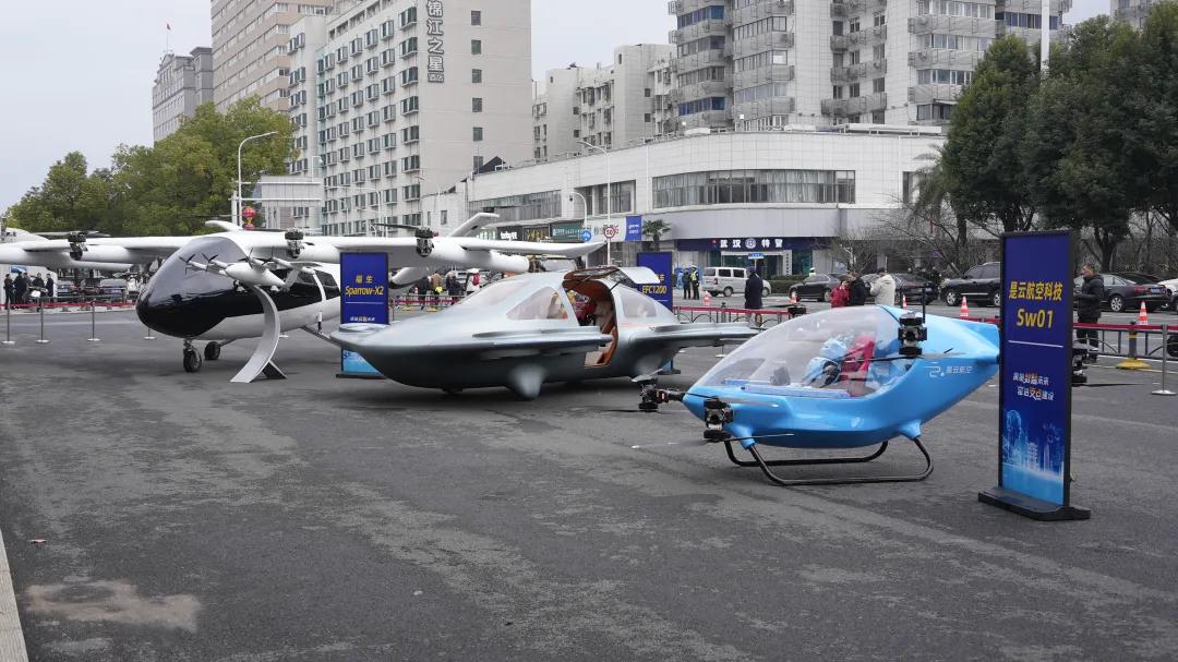 马斯克押注低空经济2026年2月，科技界迎来重磅动向，埃隆・马斯克旗下Spa