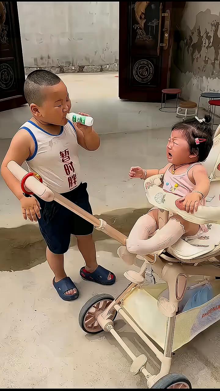 有人。