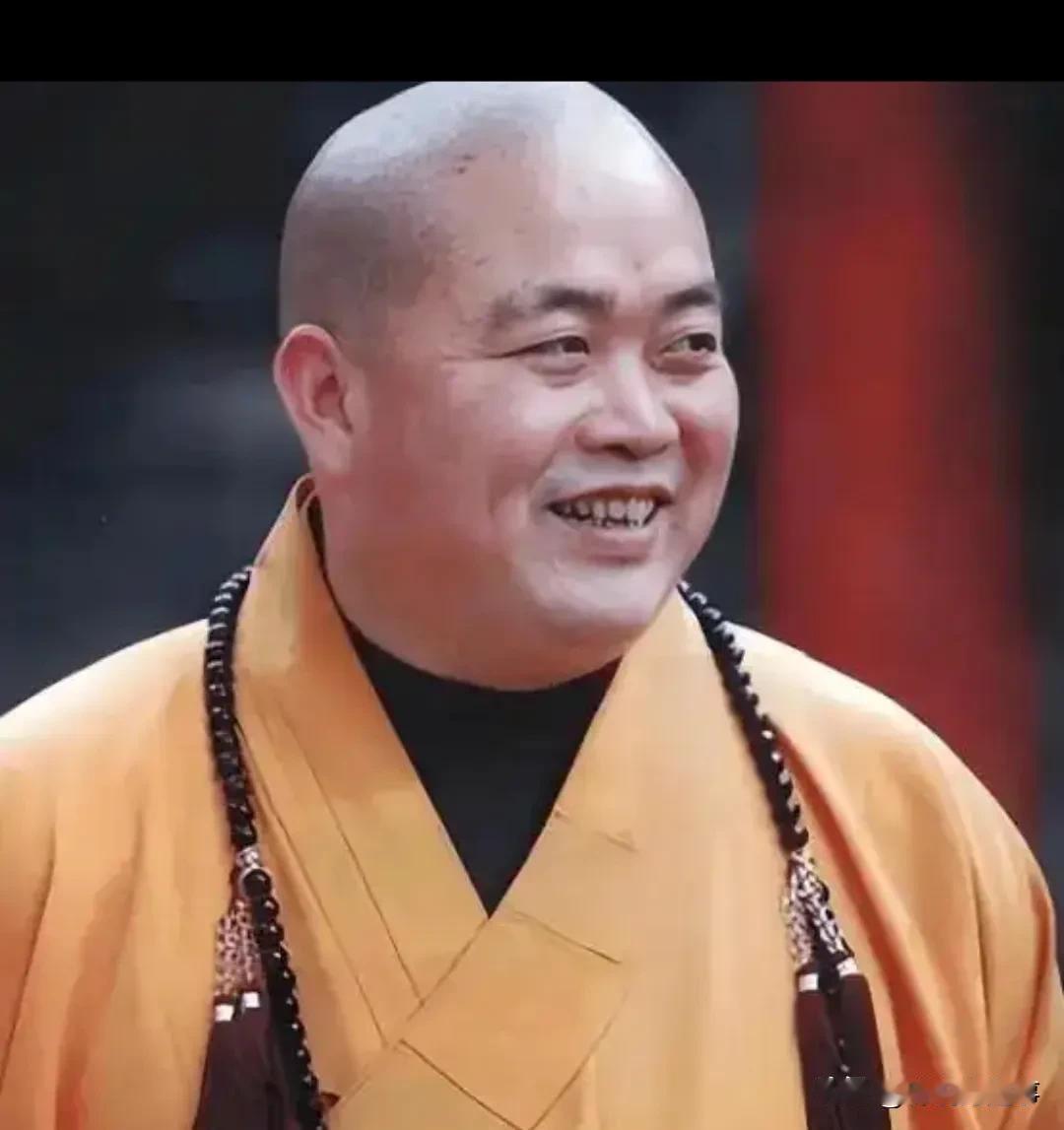 十年前我就觉得释永信面不善，现在看来果然如此。早有网友研究他的面相，从82年旧照