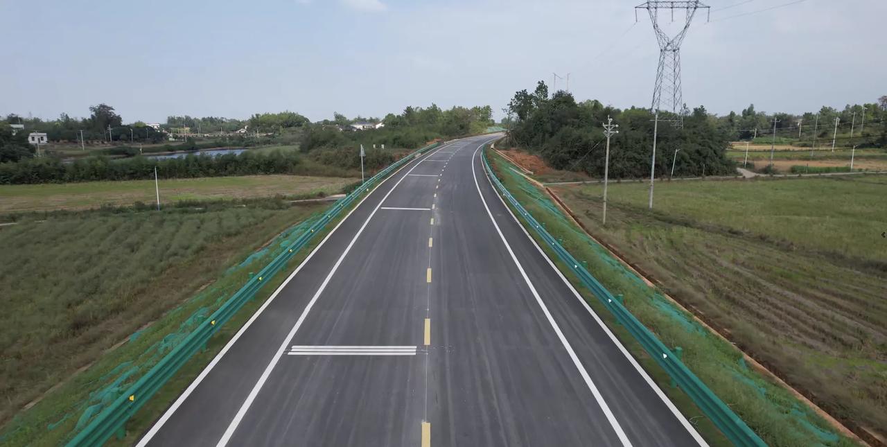 望城湘阴再添交通新动脉城湘大道延伸线通车赋能长岳协同发展2026年1月，