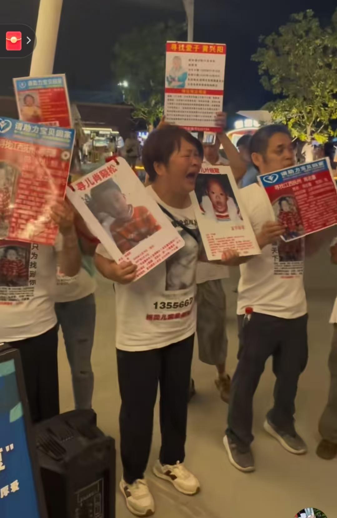 我终于知道为什么叶锐聪爸妈刚送儿子上大学不多陪几天，却依然从贵州急着回东莞了，