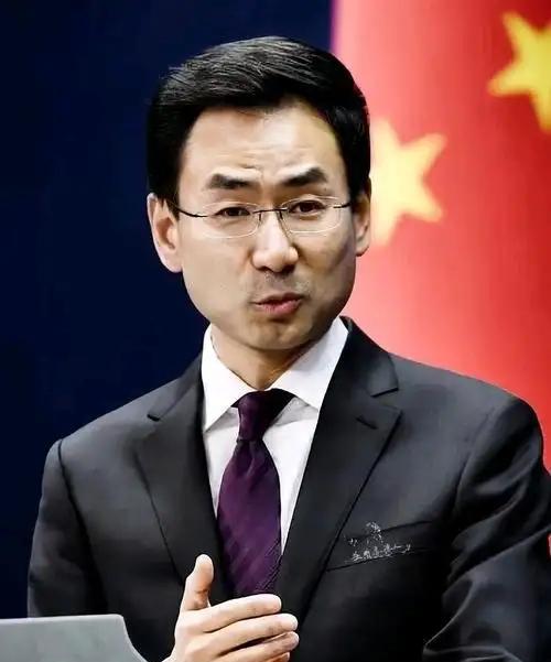 揭秘中国底气：耿爽一语戳破美西方战斗力软肋，展现大国责任与智慧