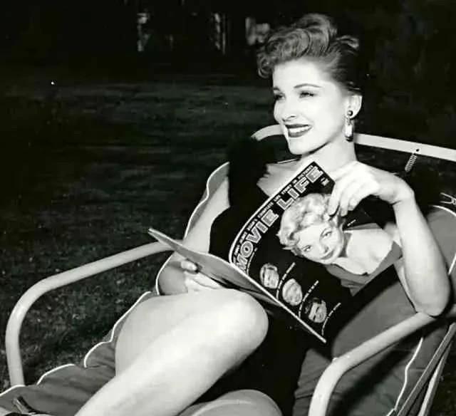 1964年，孔祥熙、宋霭龄的小儿子孔令杰结婚了，他的婚事轰动美国，因为他娶的是好
