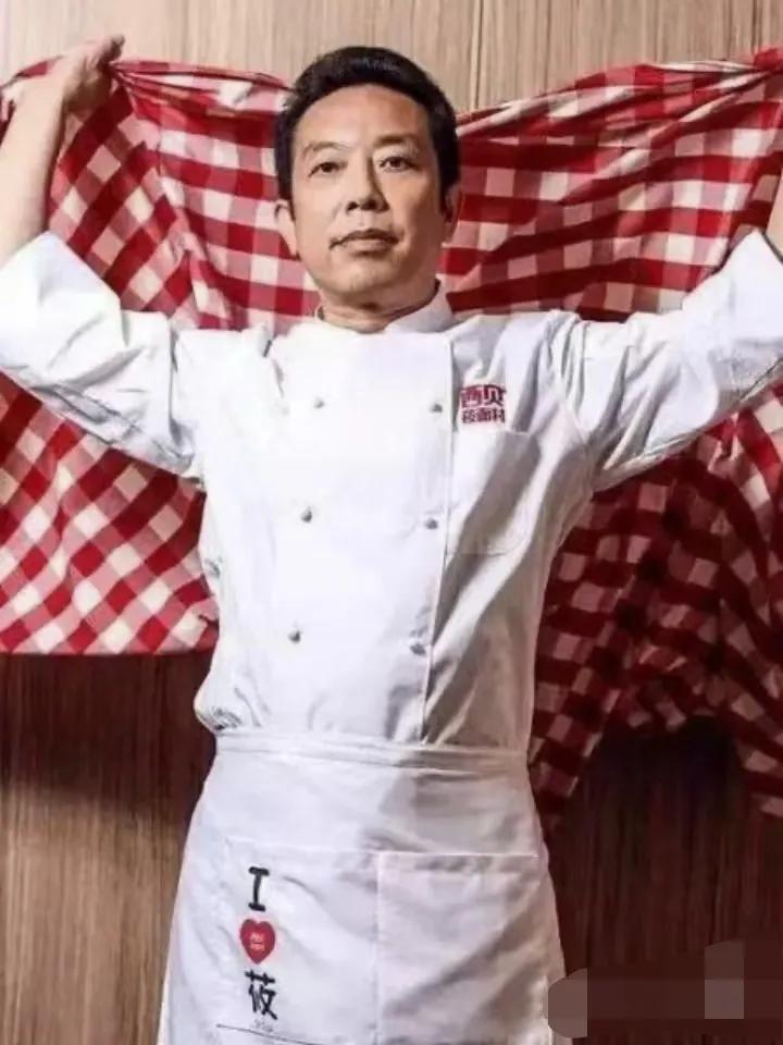 不扒不知道，一扒笑不活！西贝如果撑不下去了，完全可以转型进军短剧赛道！目前西