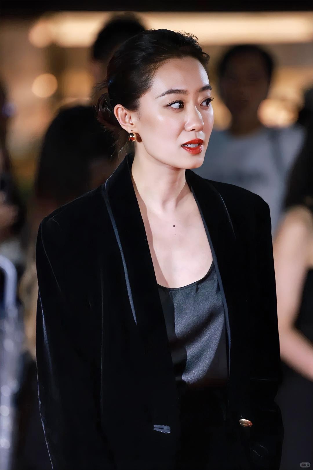 张小斐，该做的一样没做，39岁了，没有结婚，没有生孩子，妈妈也没当，对象