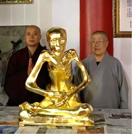 🌞1995年，安徽85岁的尼姑仁义师太临终前告诉徒弟：“我死后不要烧，将我