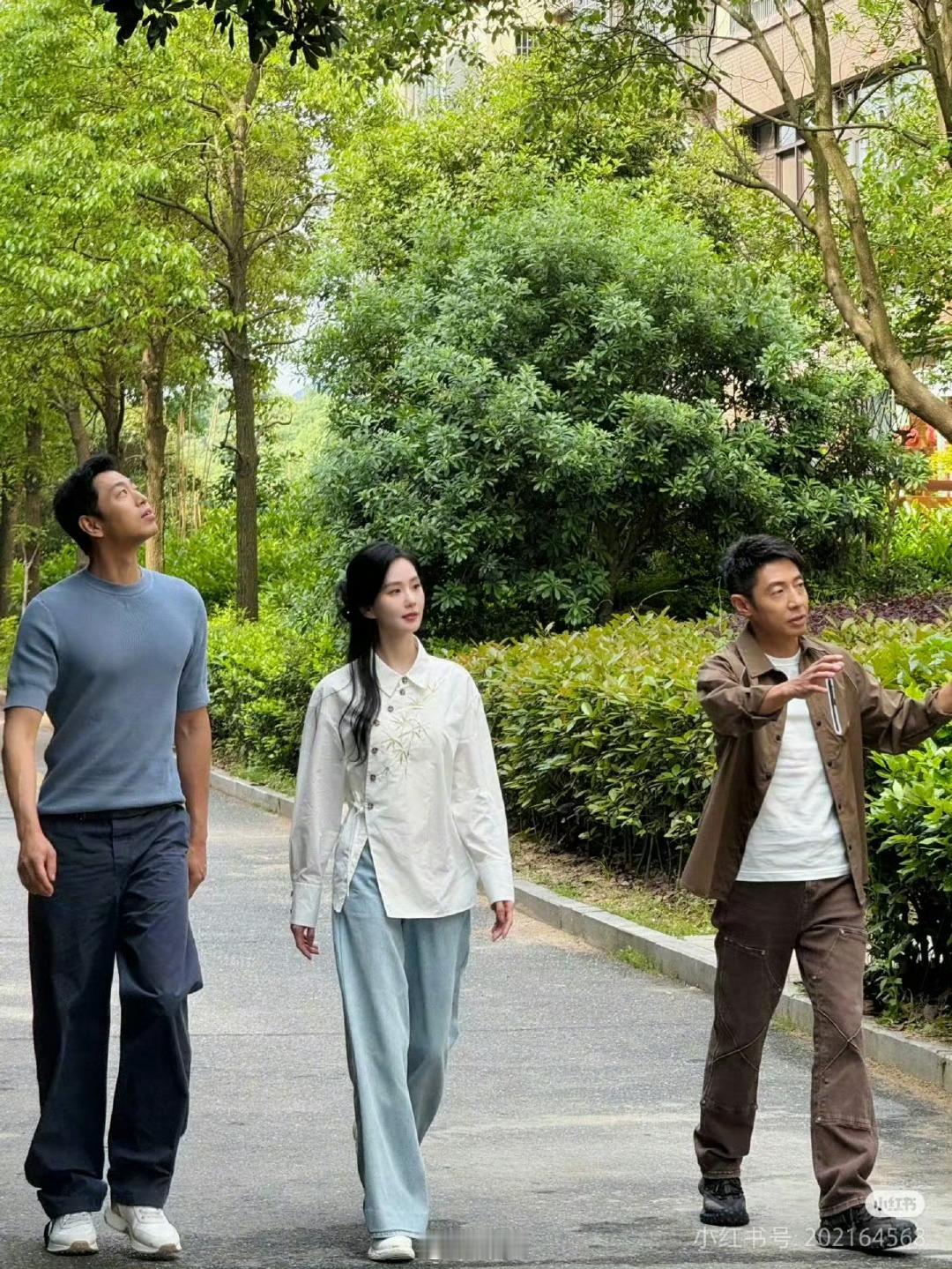 刘诗诗新中式真是无敌，记得2024年巴黎奥运会刘诗诗新中式闪耀全球，传播中华文化