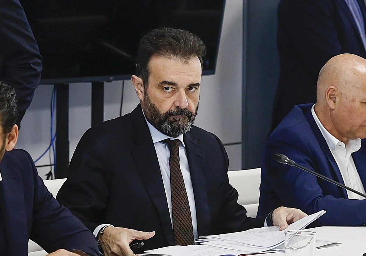 【记者PepeÁlvarez】皇马与扬·迪奥曼德的转会交易已经敲定很多天了，J