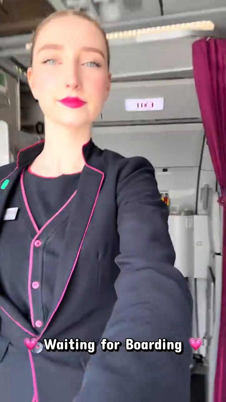 CabinCrew。MiniVlog。Departure。Turnar