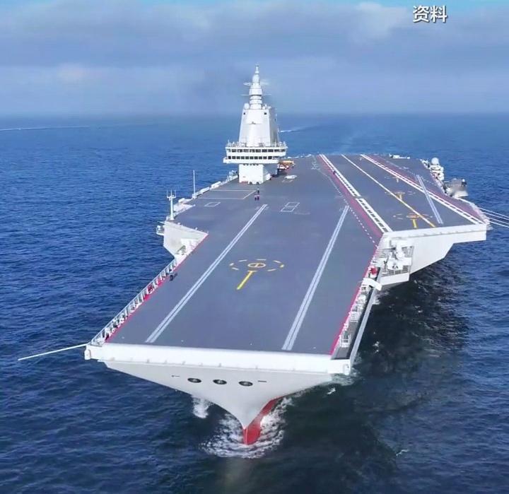 福建舰刚入列，全国网友开始抢夺004航母的命名权了，官方最权威的回应来了，海军发