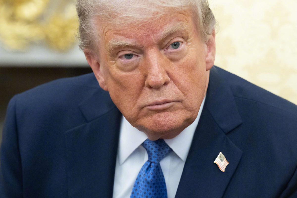【#特朗普再次威胁打击盟友阿曼#】据德国新闻电视频道网站8月17日报道，美国总统特朗普威胁称，如果美