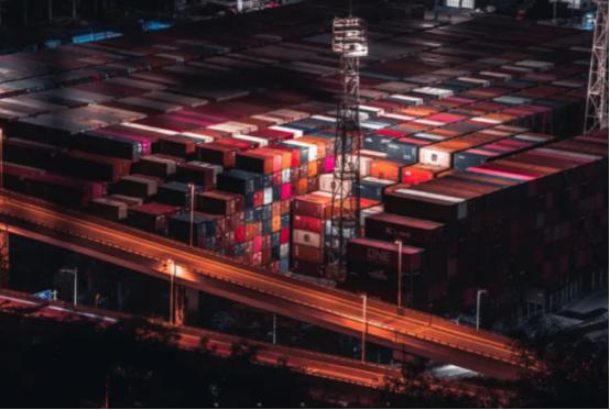 国安部这次公布特大稀土走私事件，真是让人惊掉下巴，中国稀土出口管制后，西方国家为