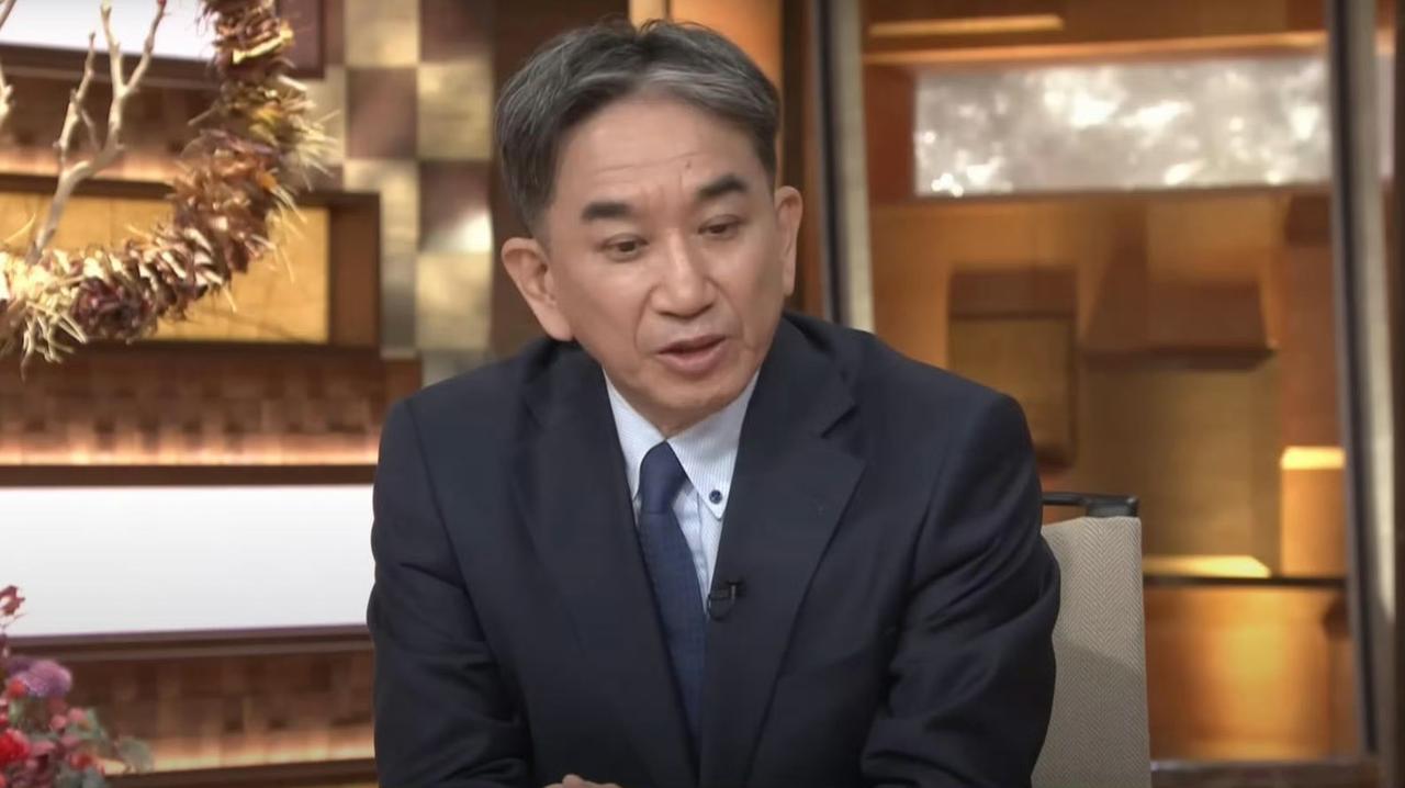 11月25号，前日本驻华大使垂秀夫接受日本朝日新闻采访时强调，高市早苗绝对不能撤