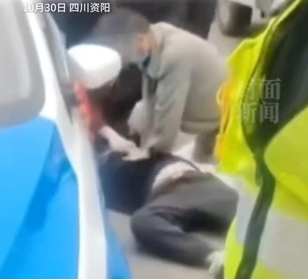 10月30日,四川省资阳市安岳县的一位出租车司机接了一名乘客,乘客自己不清楚是哪